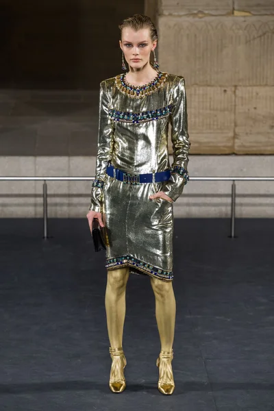 Look 56